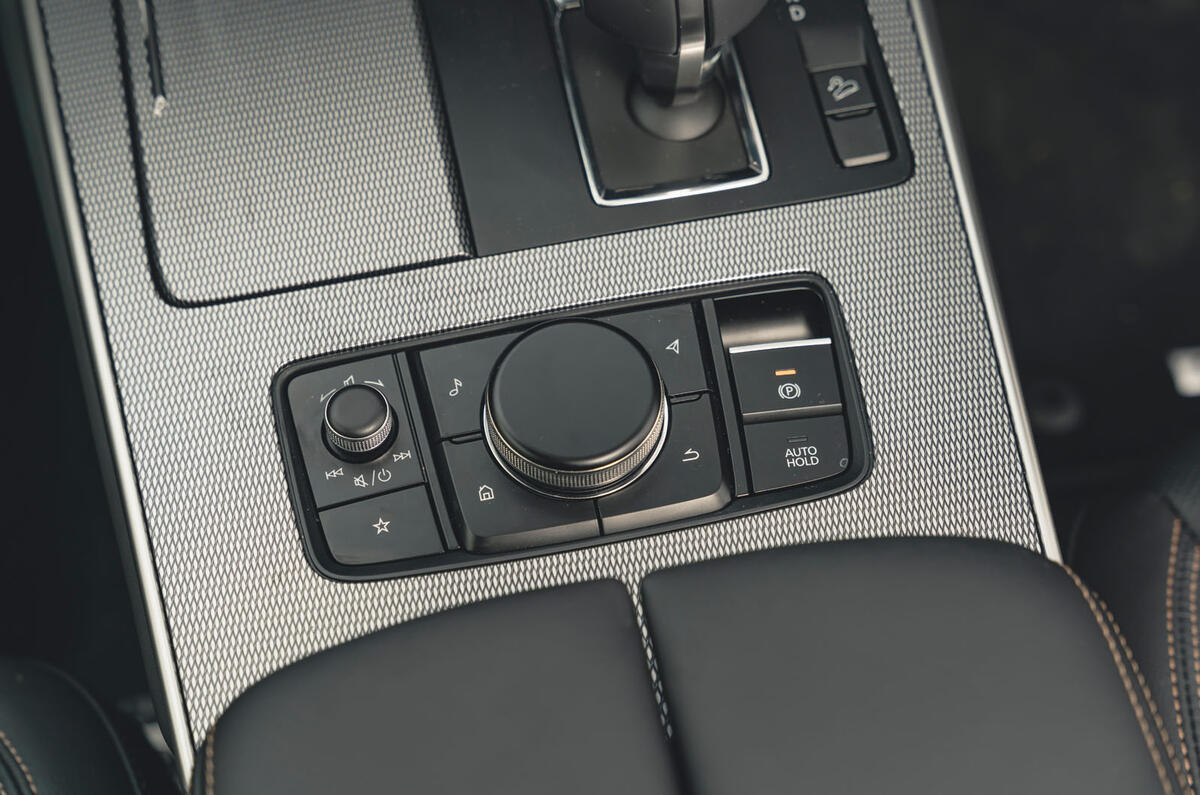 Mazda CX 80 review 2024 09 centre console Mazda CX 80 review 2024 09 centre console
