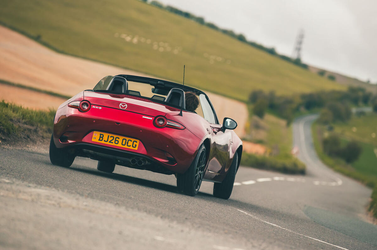 Mazda MX 5 2026 003