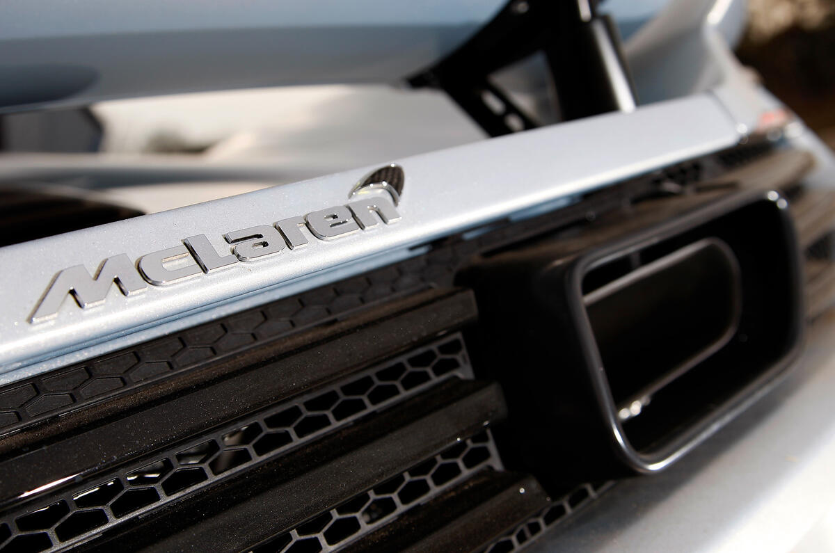 McLaren 12C Spider exhaust system