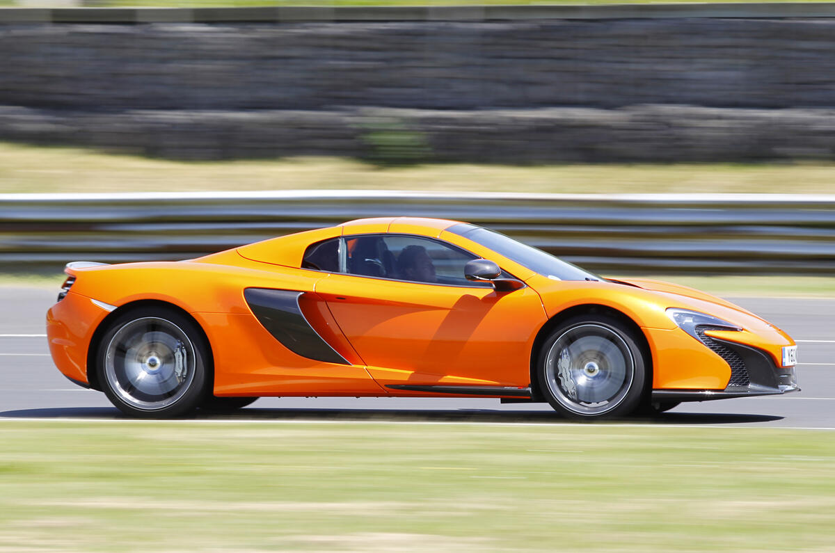 McLaren 650S Spider roof up