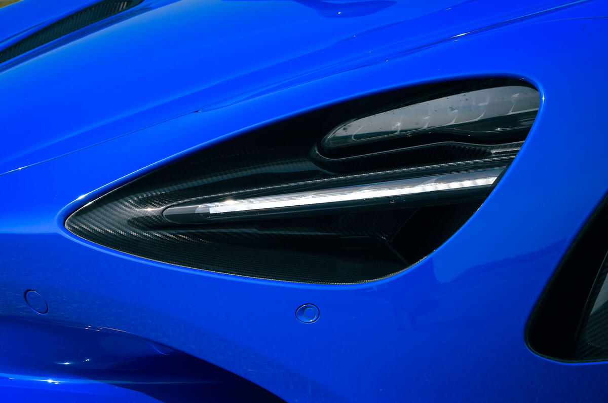 mclaren 750s review 2024 06 headlights mclaren 750s review 2024 06 headlights