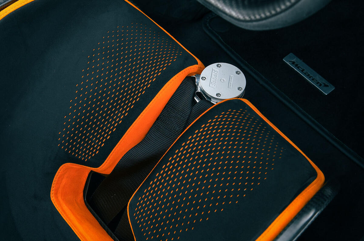 mclaren 750s review 2024 18 seats mclaren 750s review 2024 18 seats