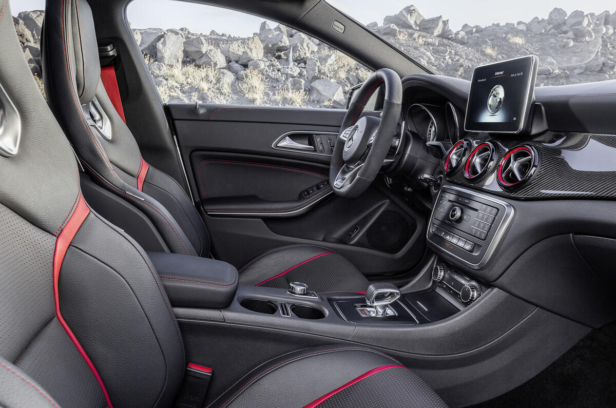 Mercedes-Benz CLA Shooting Brake revealed