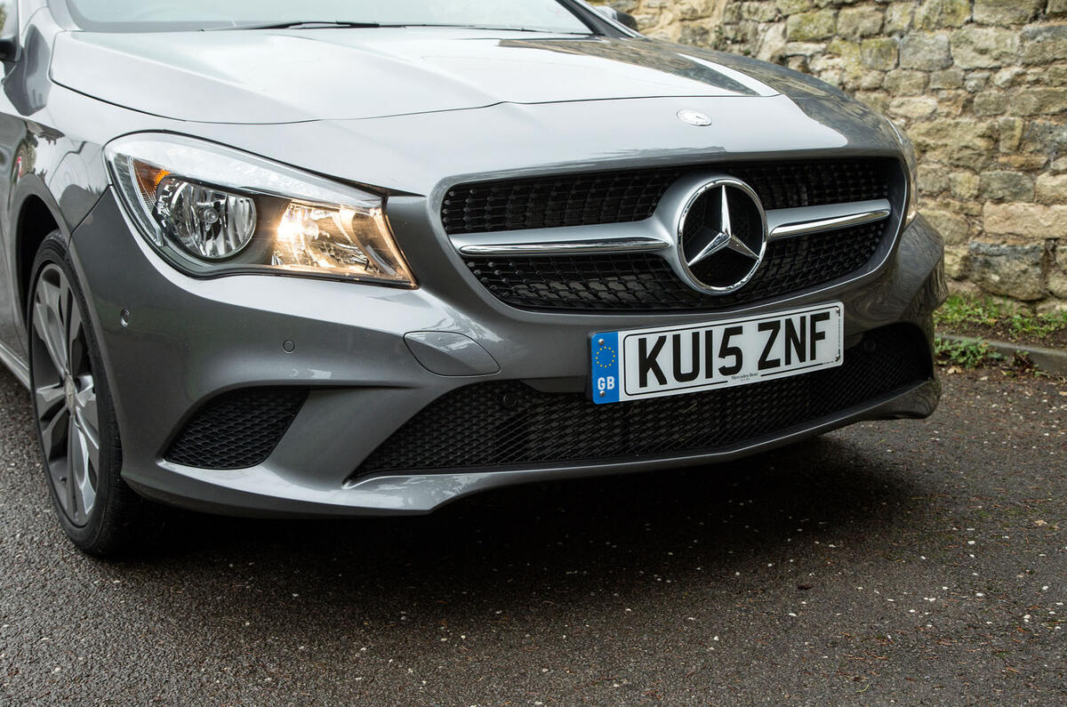 The Sport trim Mercedes-Benz CLA Shooting Brake comes with halogen lights