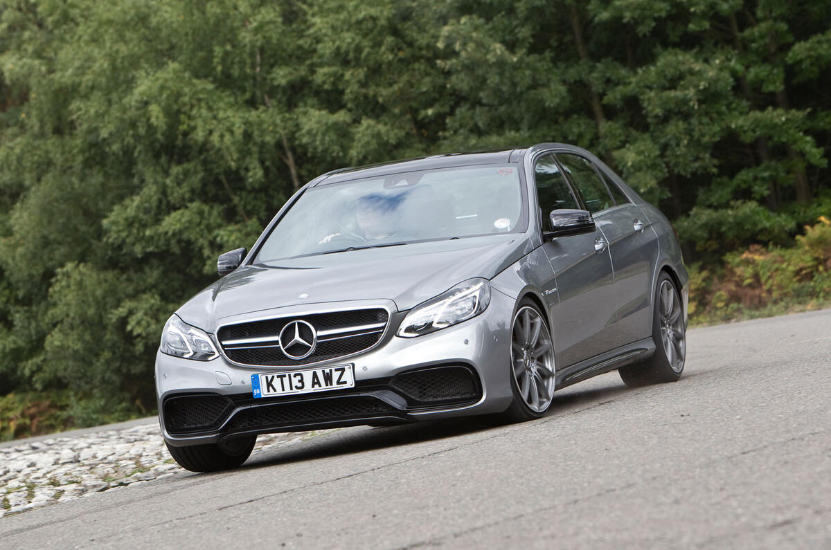 Mercedes-AMG E 63 cornering