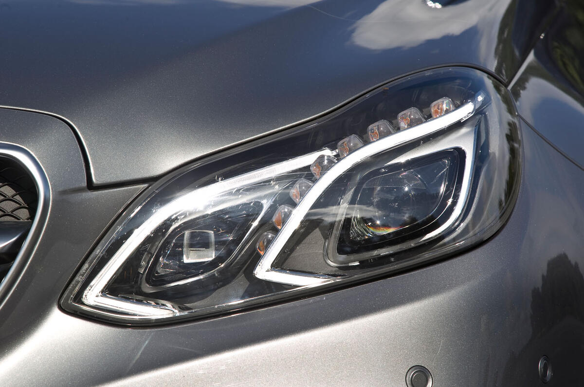 Mercedes-AMG E 63 xenon lights