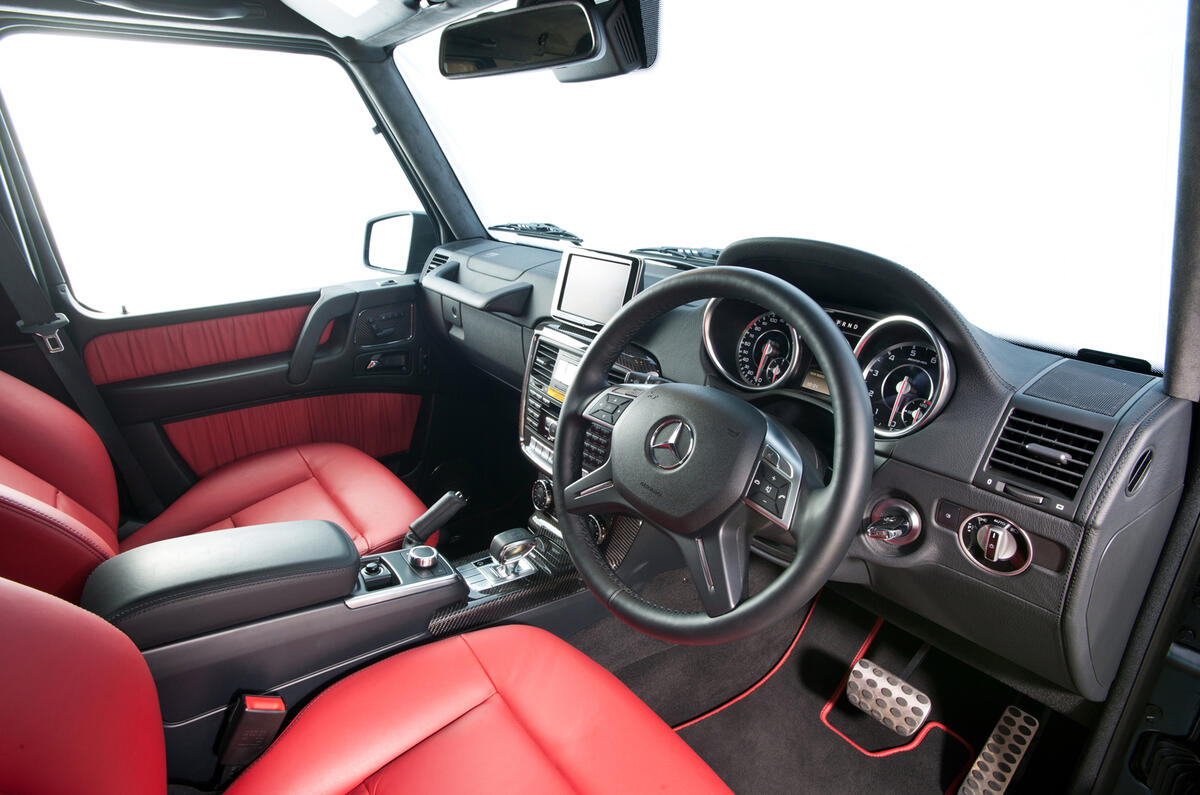 Mercedes-AMG G 63 interior