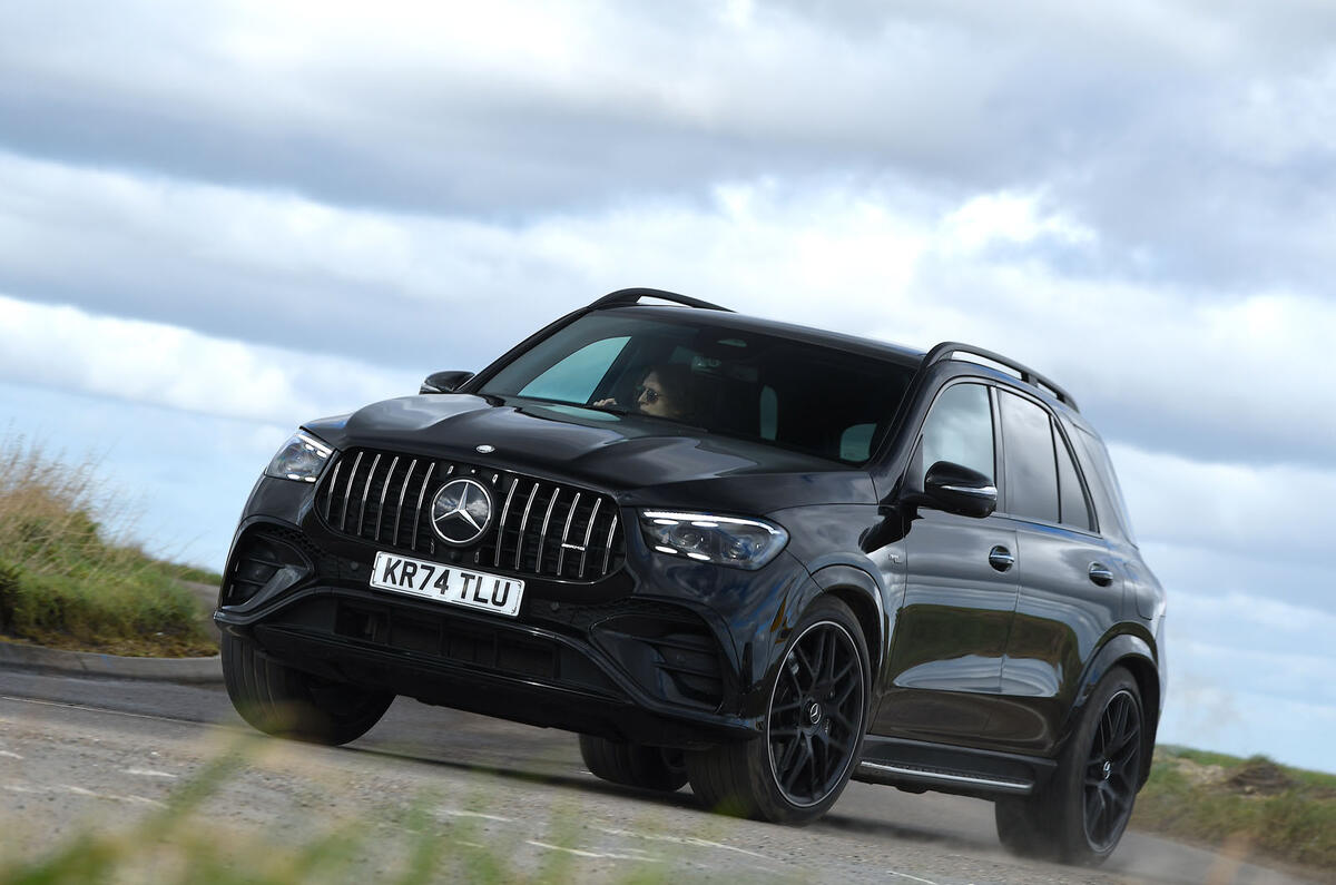 Merc GLE 53 AMG Turbo Hybrid 2025 Review front corner 8210