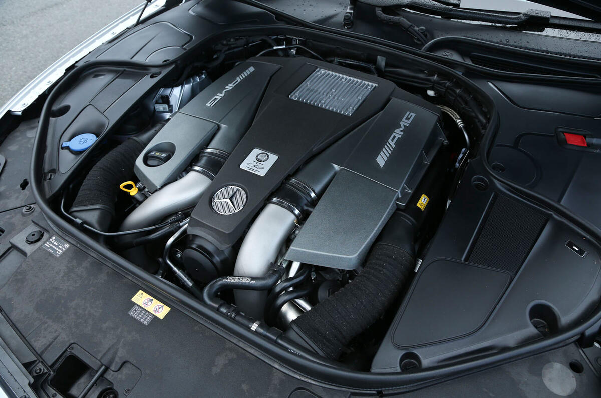 Comparison - Bentley Continental GT Speed vs. Mercedes S63 AMG coupé Comparison - Bentley Continental GT Speed vs. Mercedes S63 AMG coupé