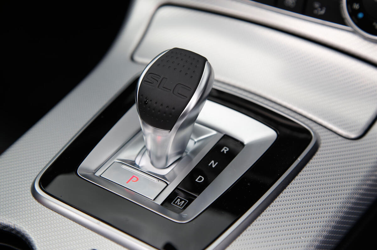 Mercedes-AMG SLC 43 auto gearbox