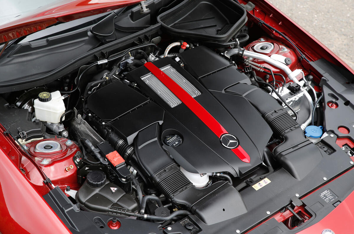 3.0-litre V6 Mercedes-AMG SLC 43 engine