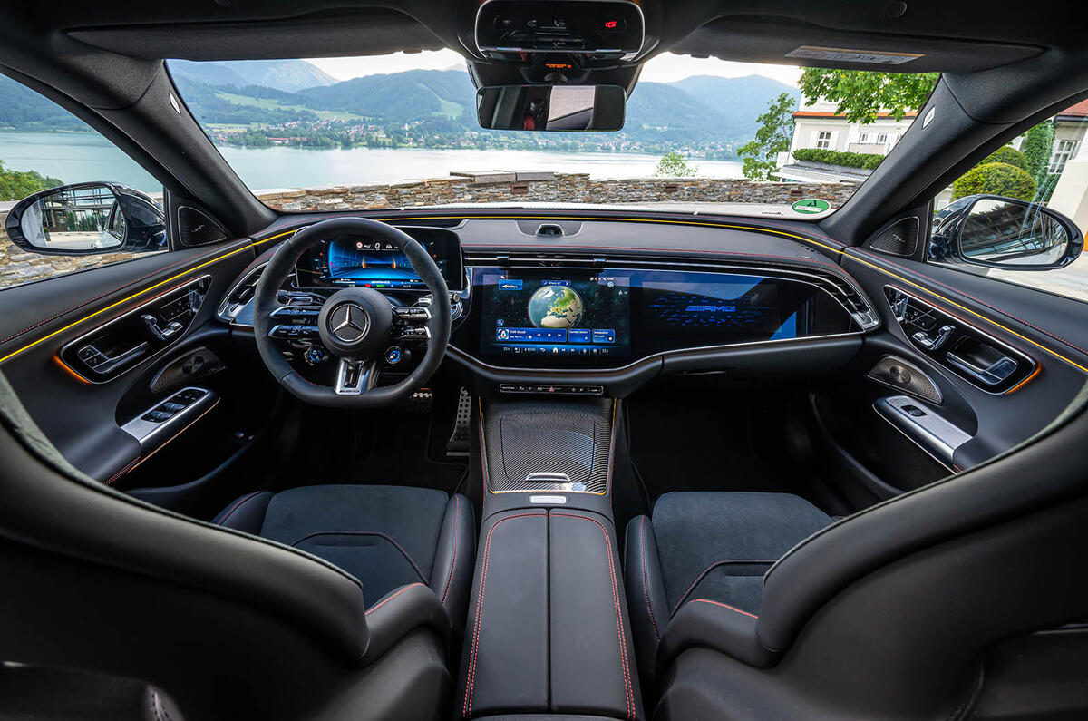 Tableau de bord Merc AMG E53 Hybrid