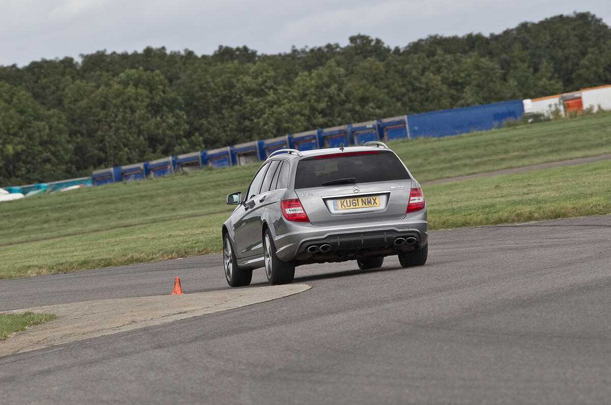 merc c63 estate 2012 562 merc c63 estate 2012 562