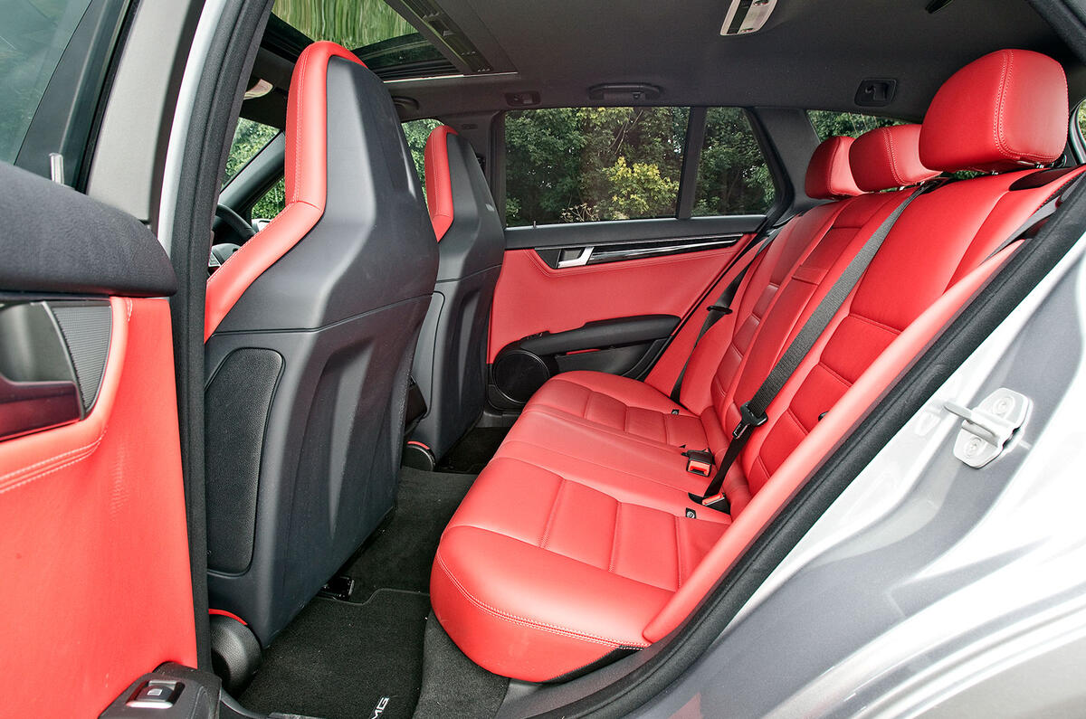 merc c63 estate 2012 571 merc c63 estate 2012 571