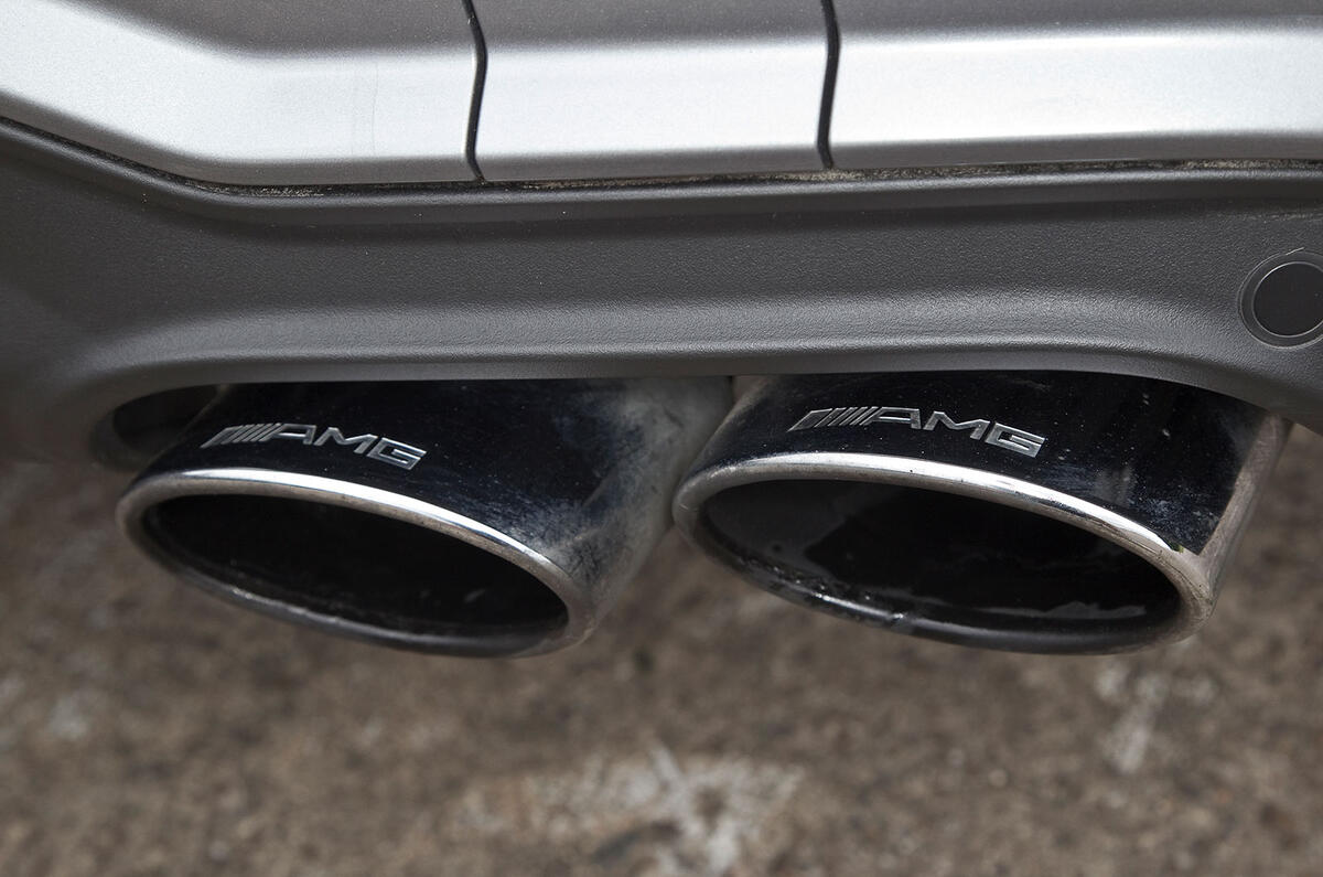 merc c63 estate 2012 573 merc c63 estate 2012 573