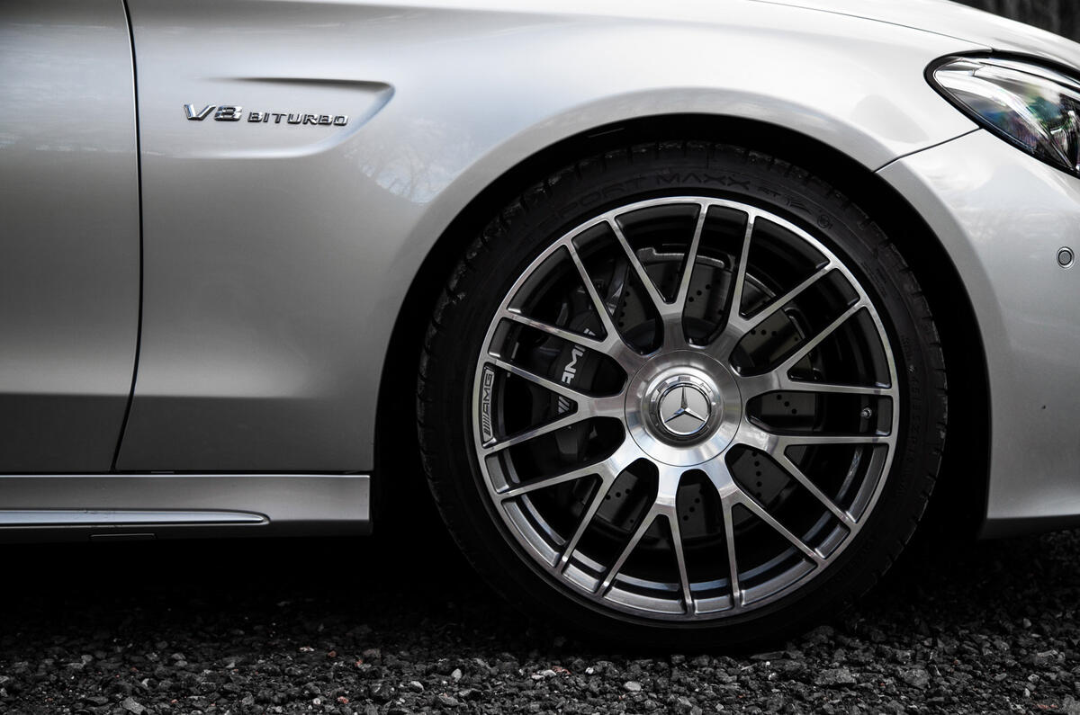19in Mercedes-AMG C 63 alloy wheels