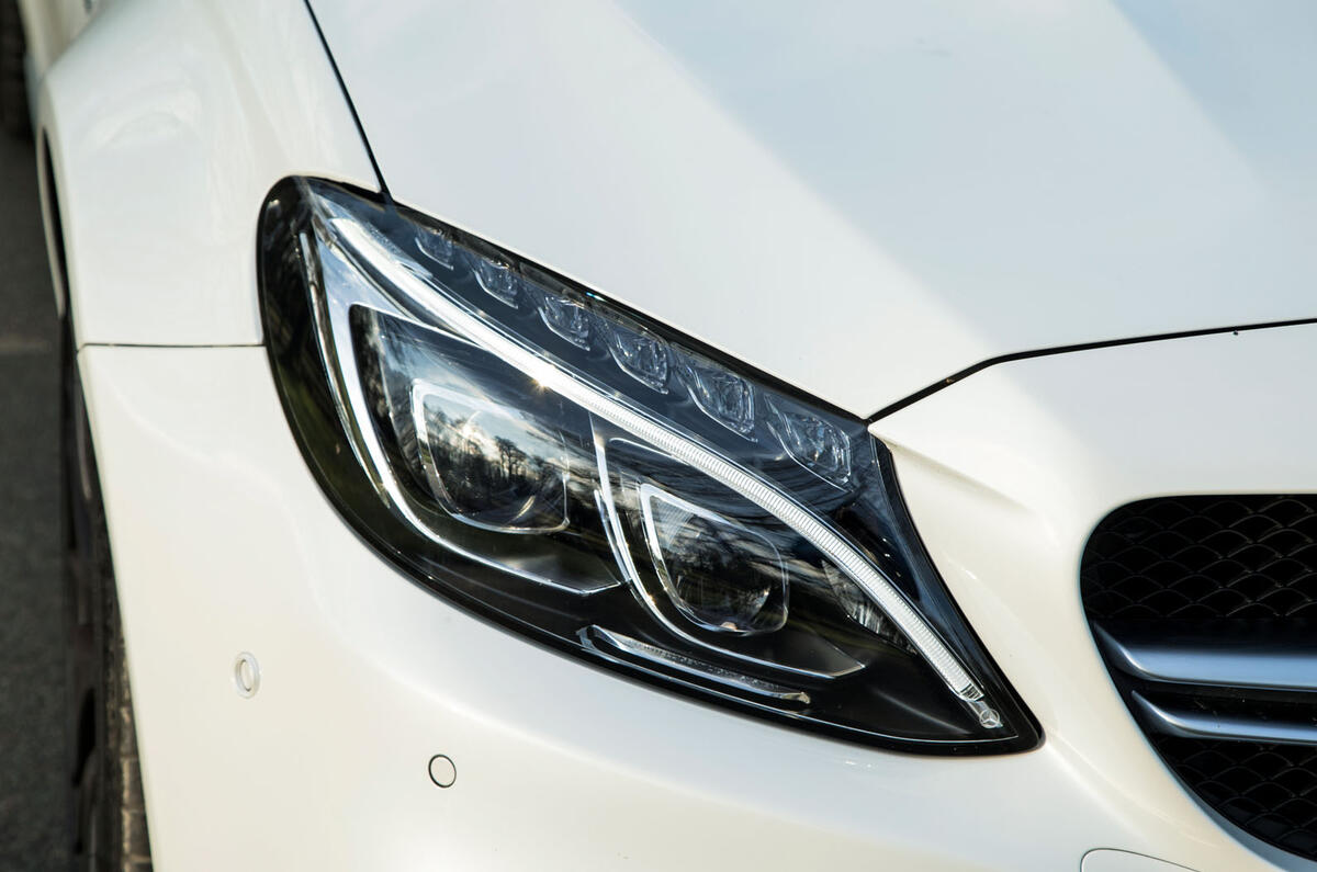Mercedes-AMG C 63 Cabriolet LED headlights