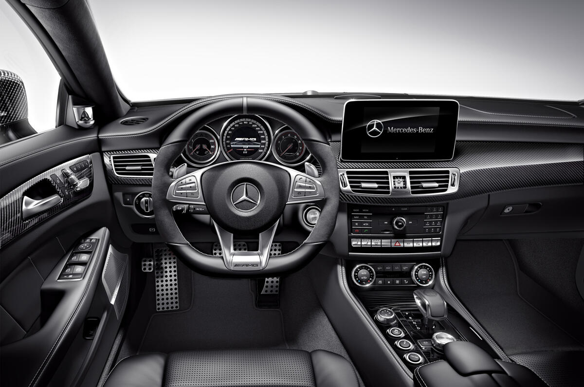 Mercedes-AMG CLS 63 S dashboard