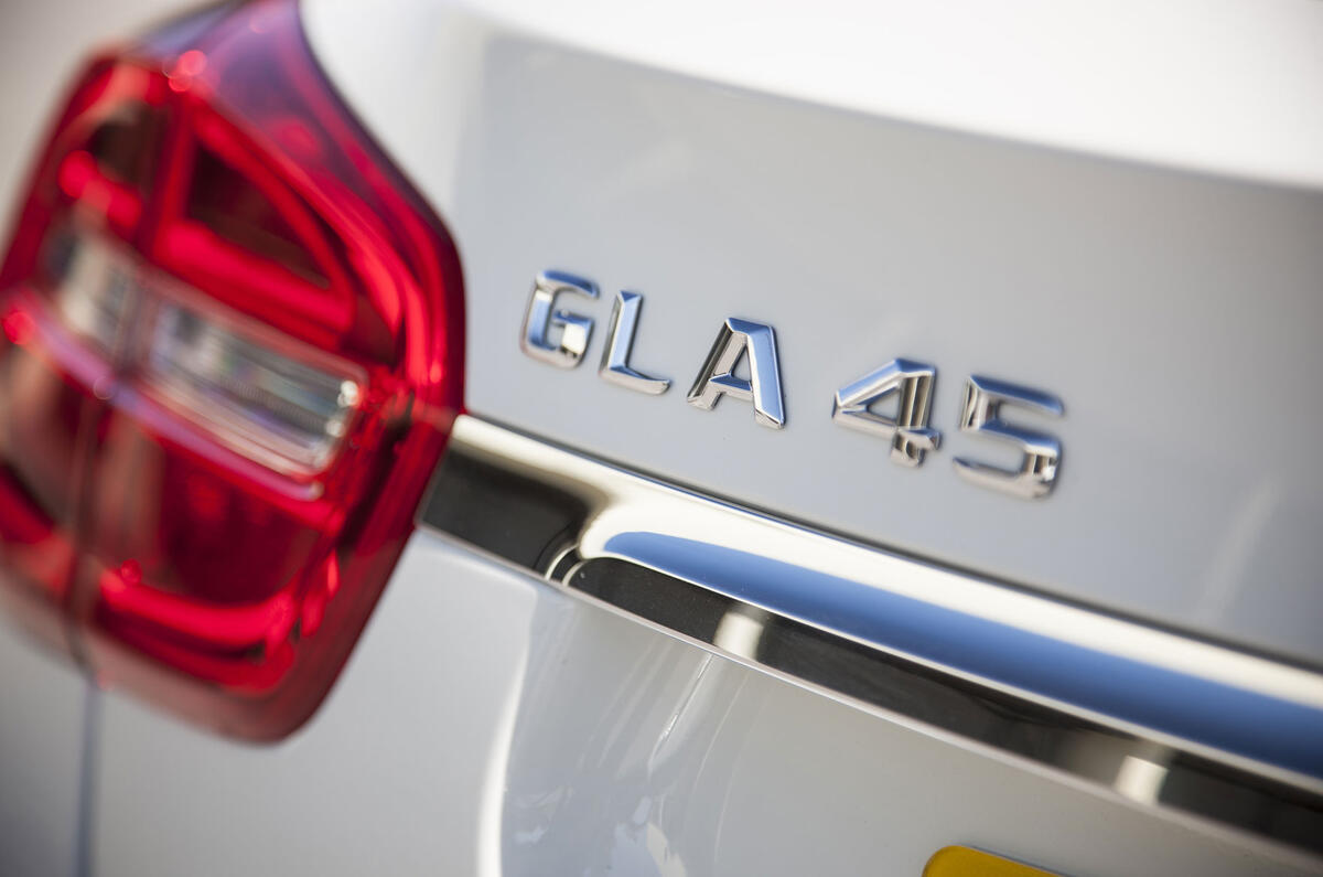 Mercedes-AMG GLA 45 badging