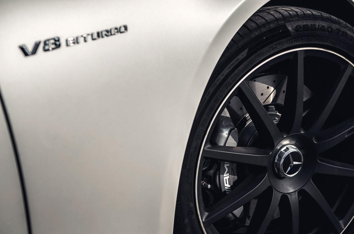 Mercedes-AMG S 63 black alloy wheels