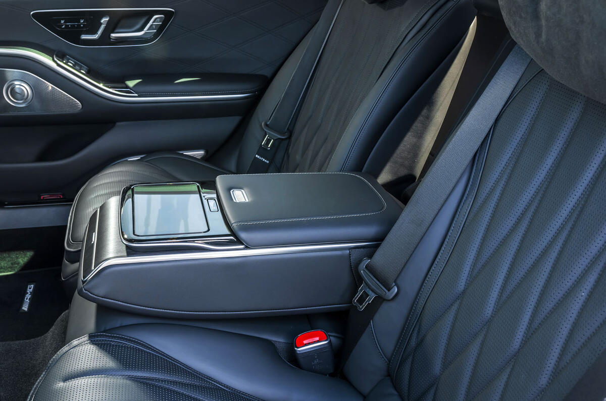 Mercedes AMG S63 e Performance review 2024 15 armrest Mercedes AMG S63 e Performance review 2024 15 armrest