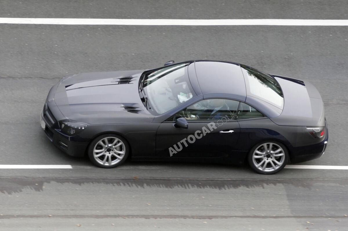 Mercedes SL - latest spy pics