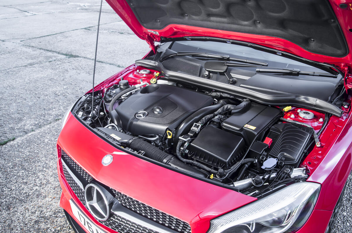 Mercedes-Benz A 200 d engine bay