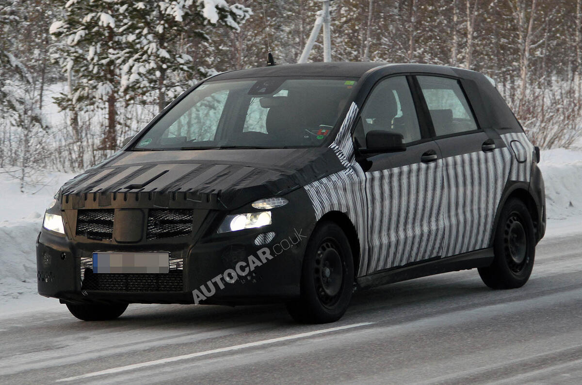 Next Merc B-class - new pics