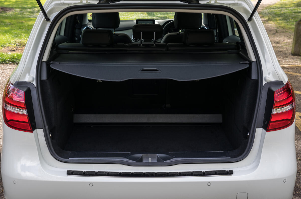 Mercedes-Benz B-Class boot space