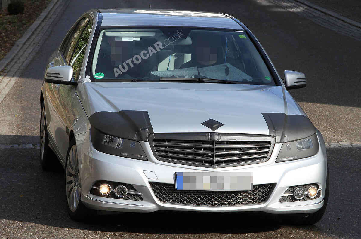 no title Merc C-class facelift - new pics