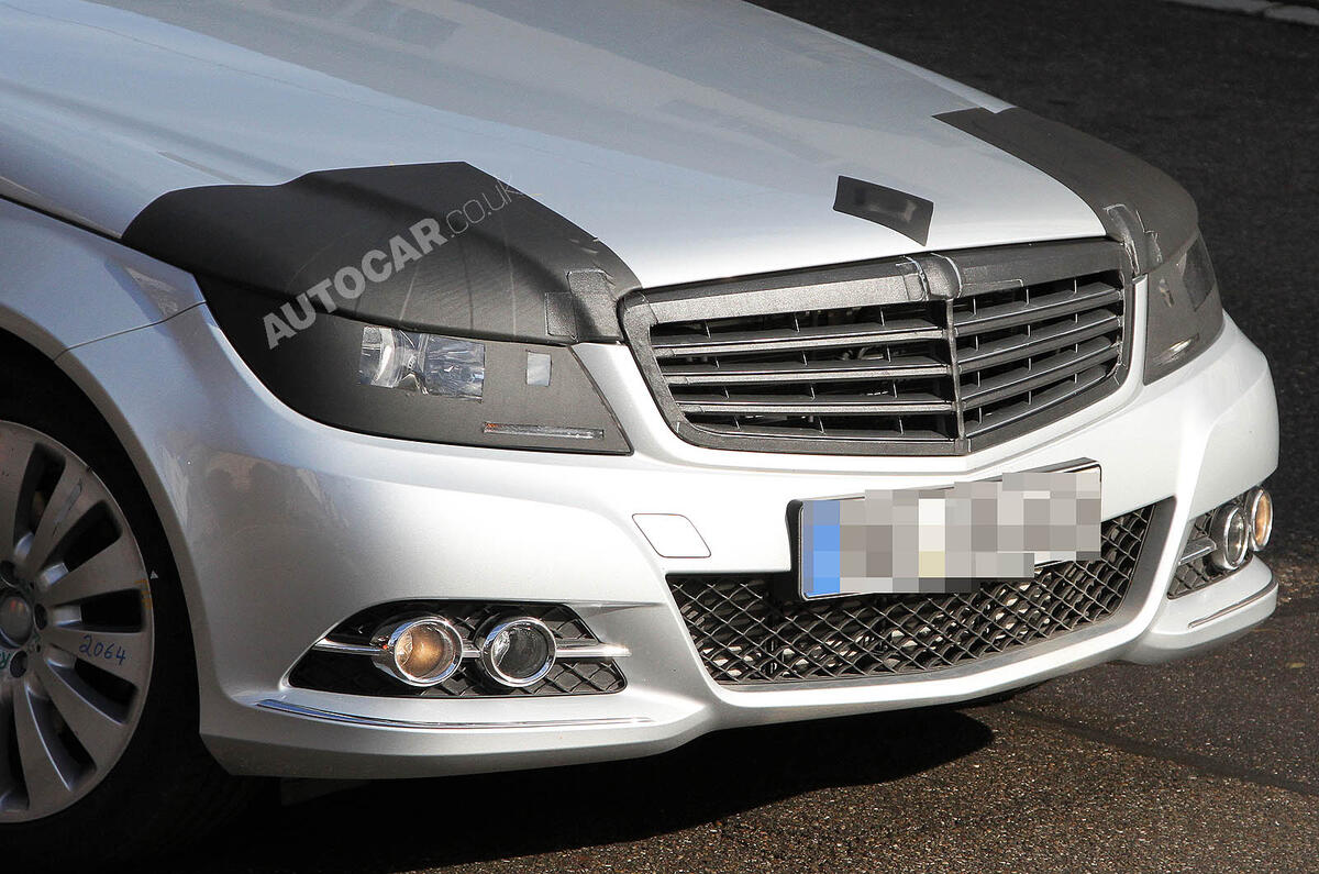 no title Merc C-class facelift - new pics
