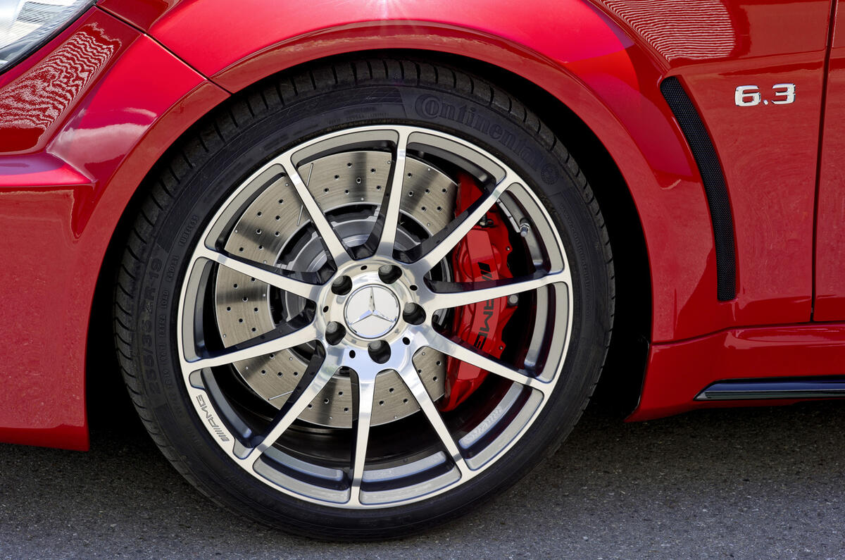 Merc C63 AMG Black Series revealed