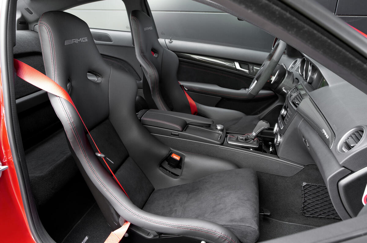 Merc C63 AMG Black Series revealed