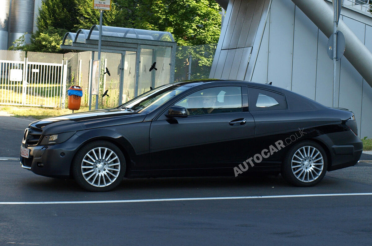 no title Mercedes plans C63 AMG coupe