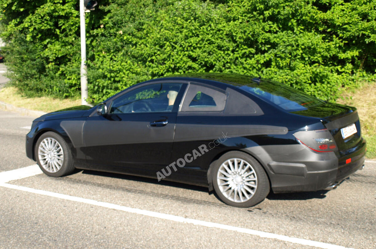 no title Mercedes plans C63 AMG coupe