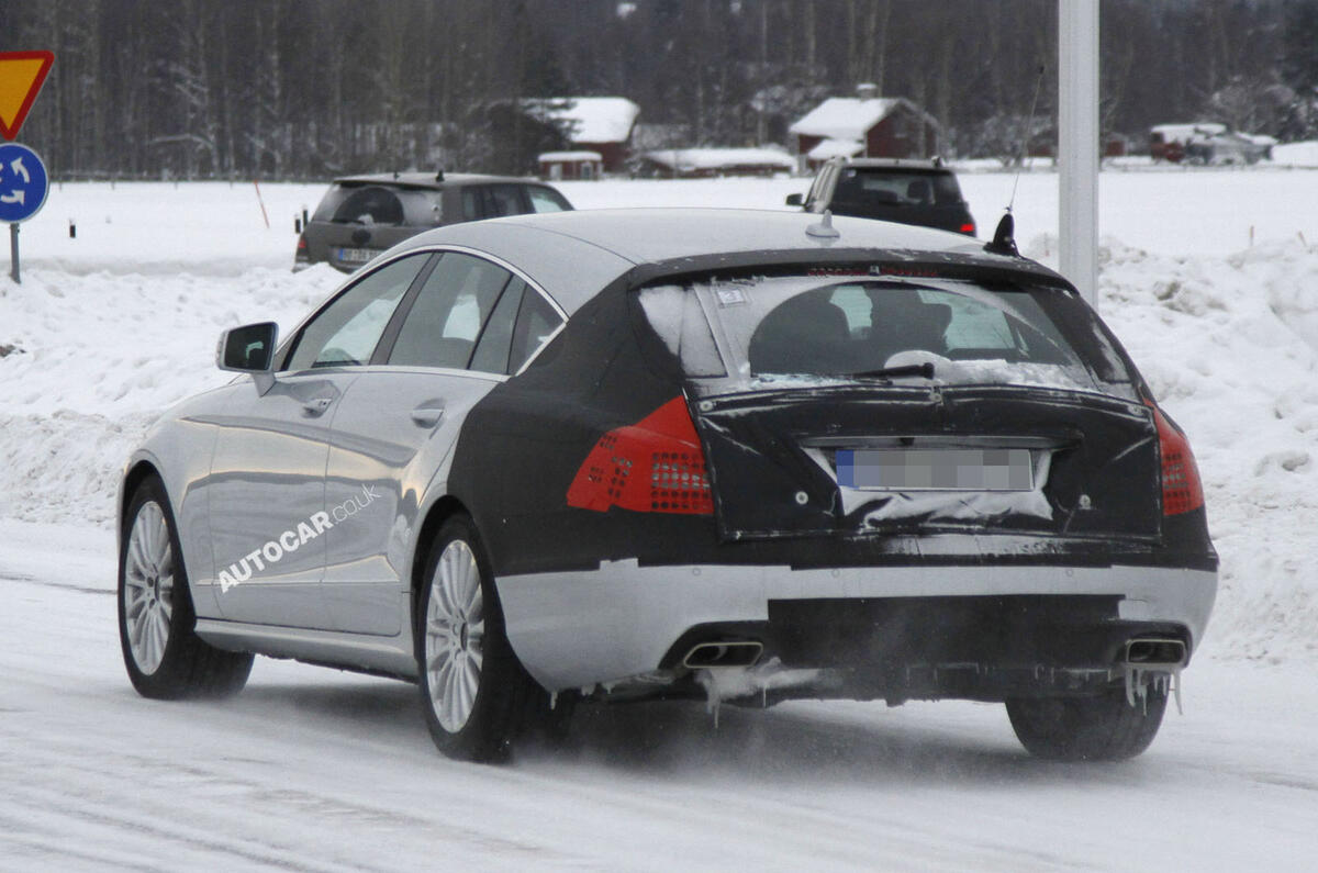 no title Merc CLS Shooting Brake: latest pics