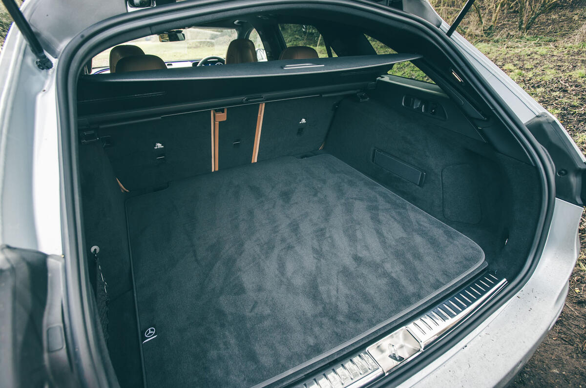 Mercedes Benz E450d Estate 2025 Review boot 34