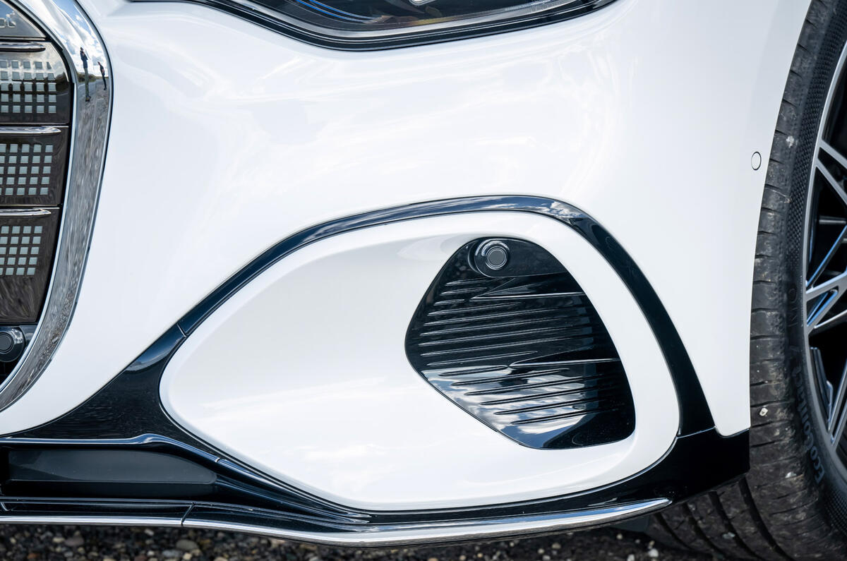 Mercedes Benz Eletric review 2026 325