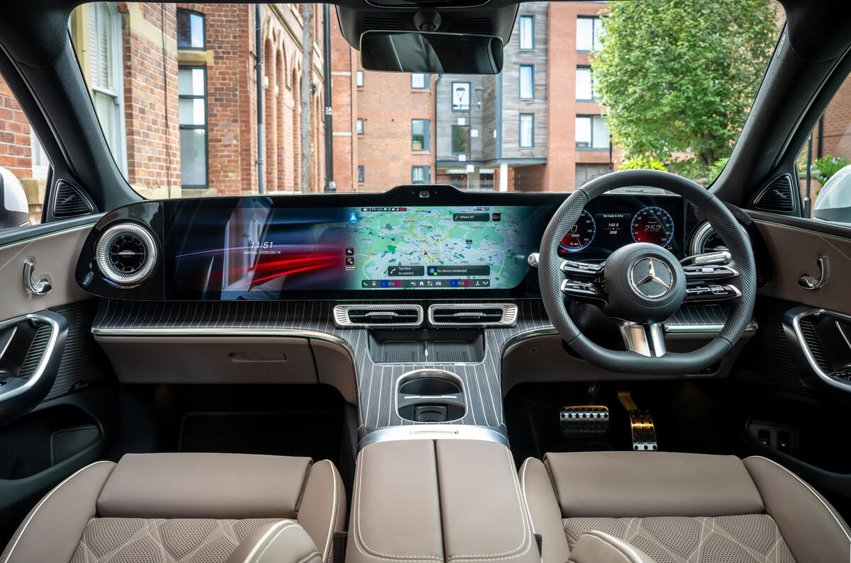 Mercedes Benz Eletric review 2026 327