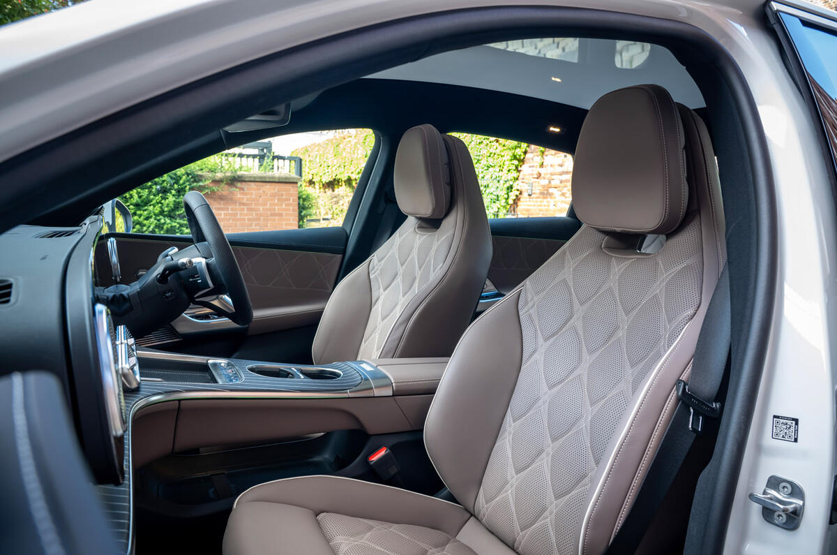 Mercedes Benz Eletric review 2026 332