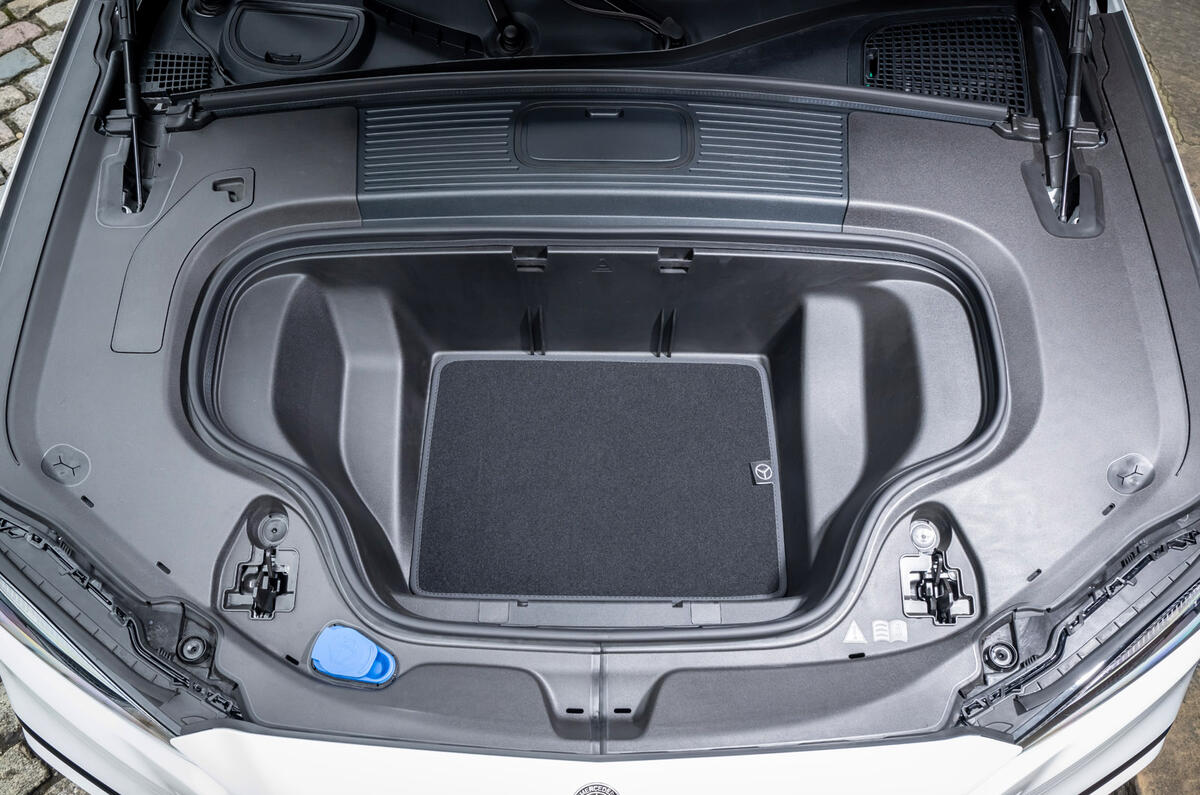 Mercedes Benz Eletric review 2026 335