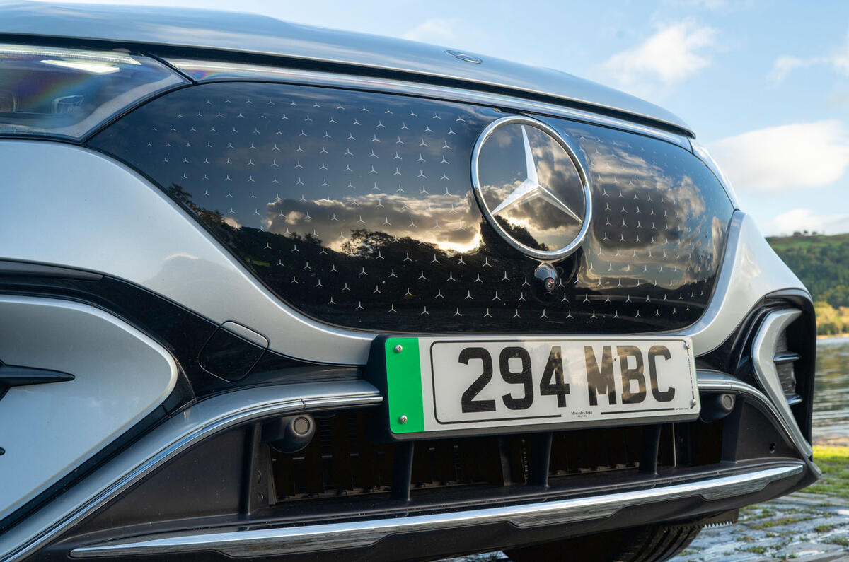 mercedes benz eqe suv review 2023 04 grill mercedes benz eqe suv review 2023 04 grill