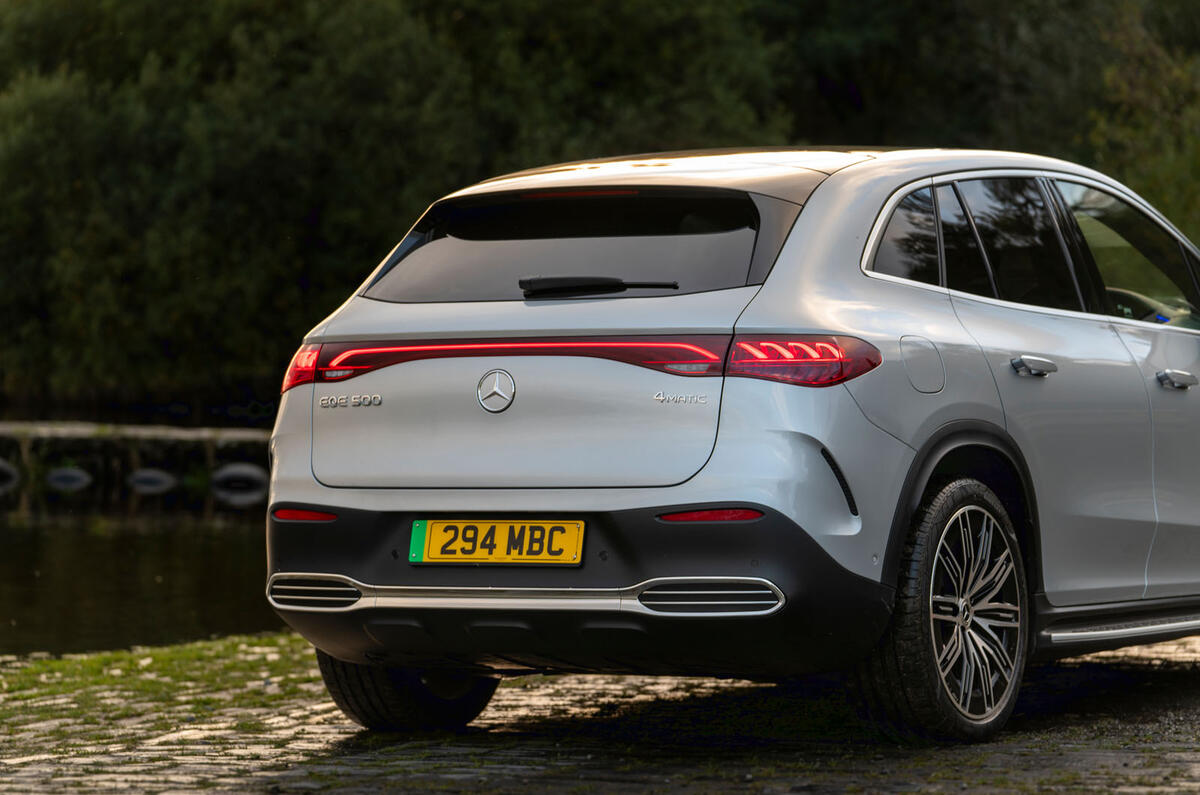 mercedes benz eqe suv review 2023 07 rear design mercedes benz eqe suv review 2023 07 rear design