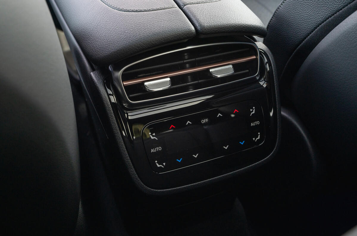 mercedes benz eqe suv review 2023 16 heating controls rear mercedes benz eqe suv review 2023 16 heating controls rear