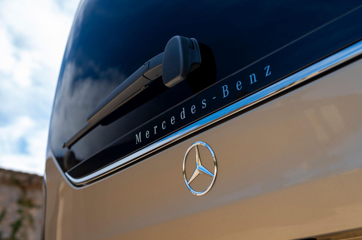 mercedes benz eqv review 2024 07 badge mercedes benz eqv review 2024 07 badge