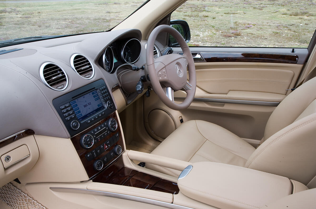 Luxurious, but lacking any real flair Mercedes-Benz GL interior