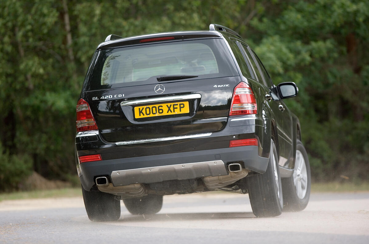 Hard cornering isn't the GL's natural habitat. It's beaten by X5 and Q7 here Mercedes-Benz GL hard rear cornering