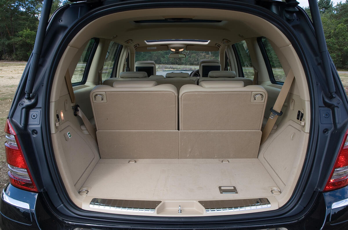 Mercedes-Benz GL-Class 2006-2012 interior | Autocar