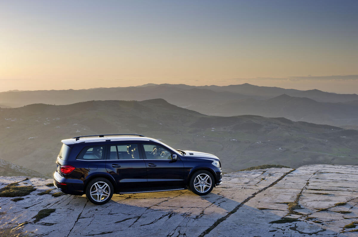 New Mercedes GL leaks out