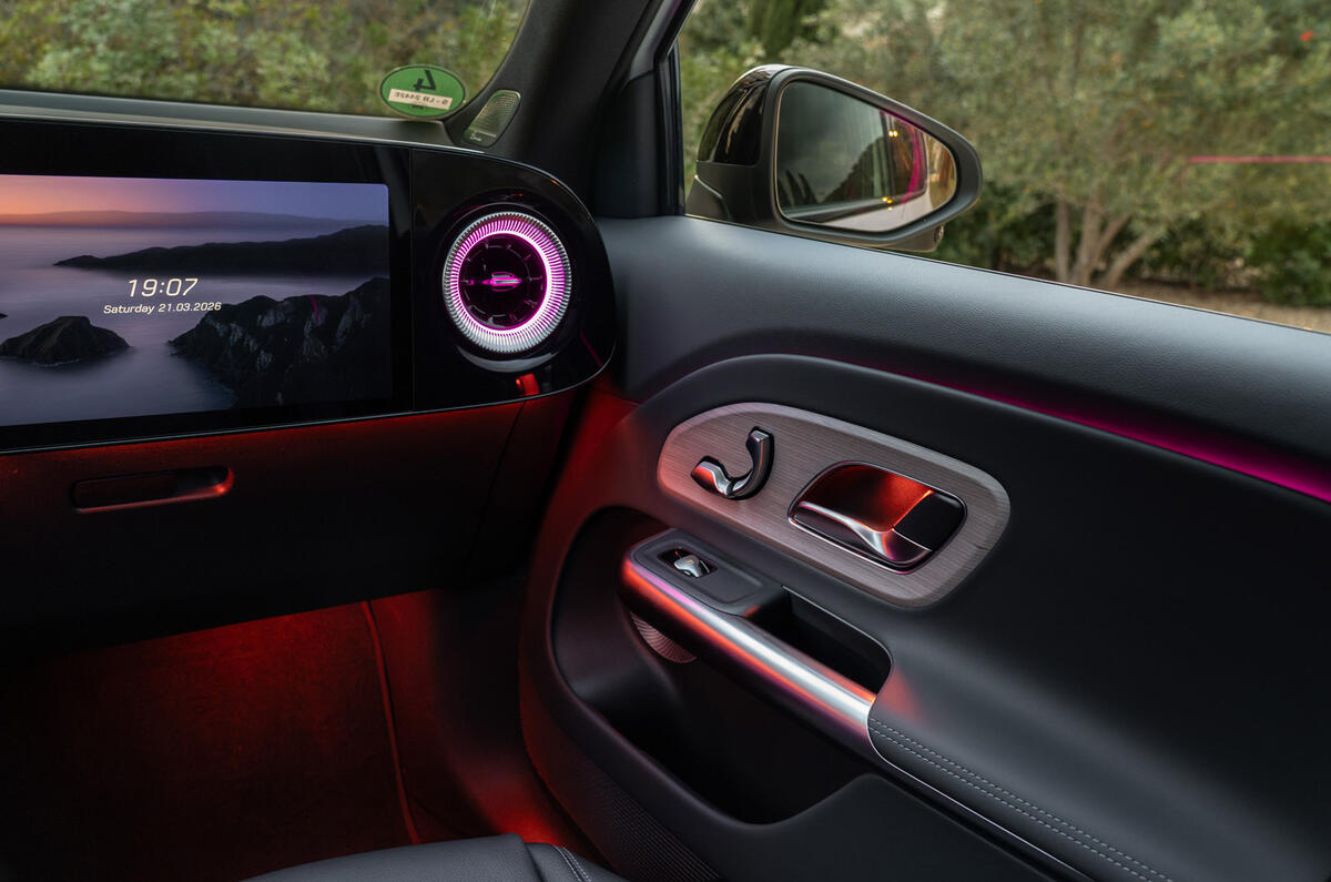 Mercedes Benz GLB review 2026 012